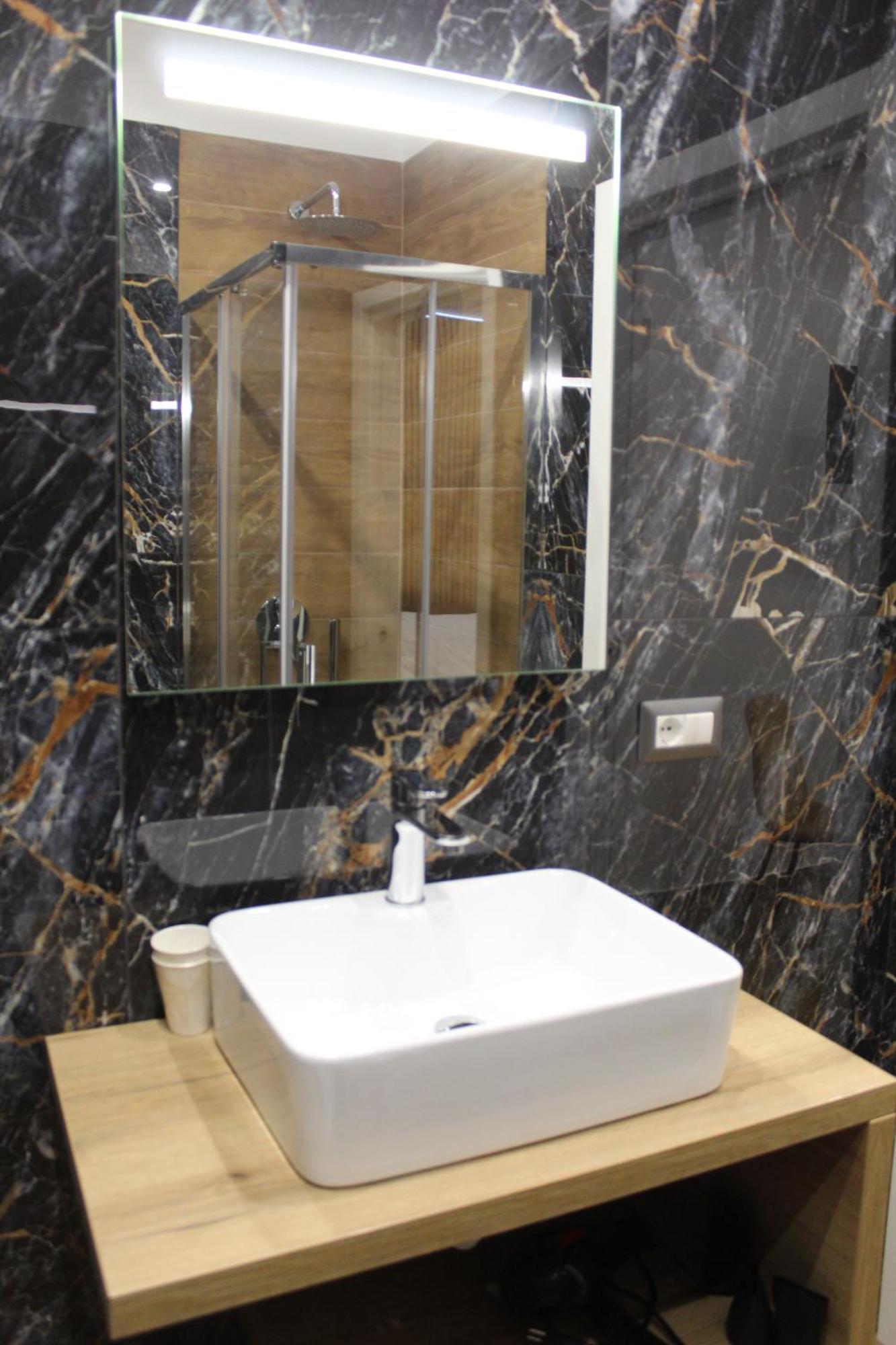 Blackwoody Contemporary Rooms - Napoli Centro Storico 外观 照片