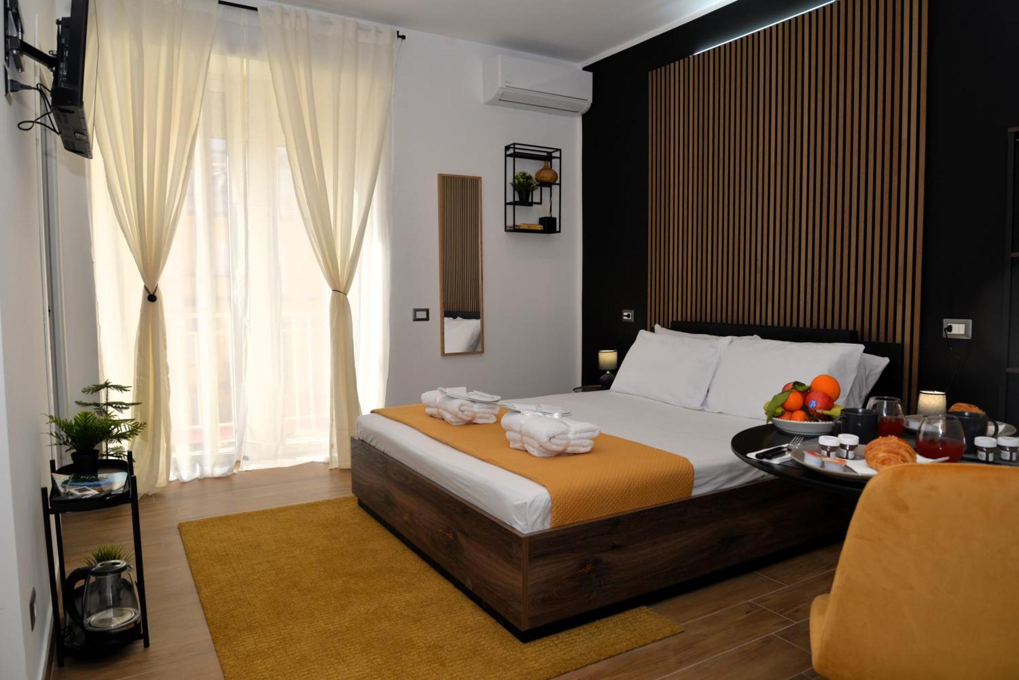 Blackwoody Contemporary Rooms - Napoli Centro Storico 外观 照片